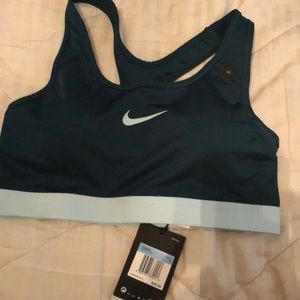 NWT Nike Sports bra